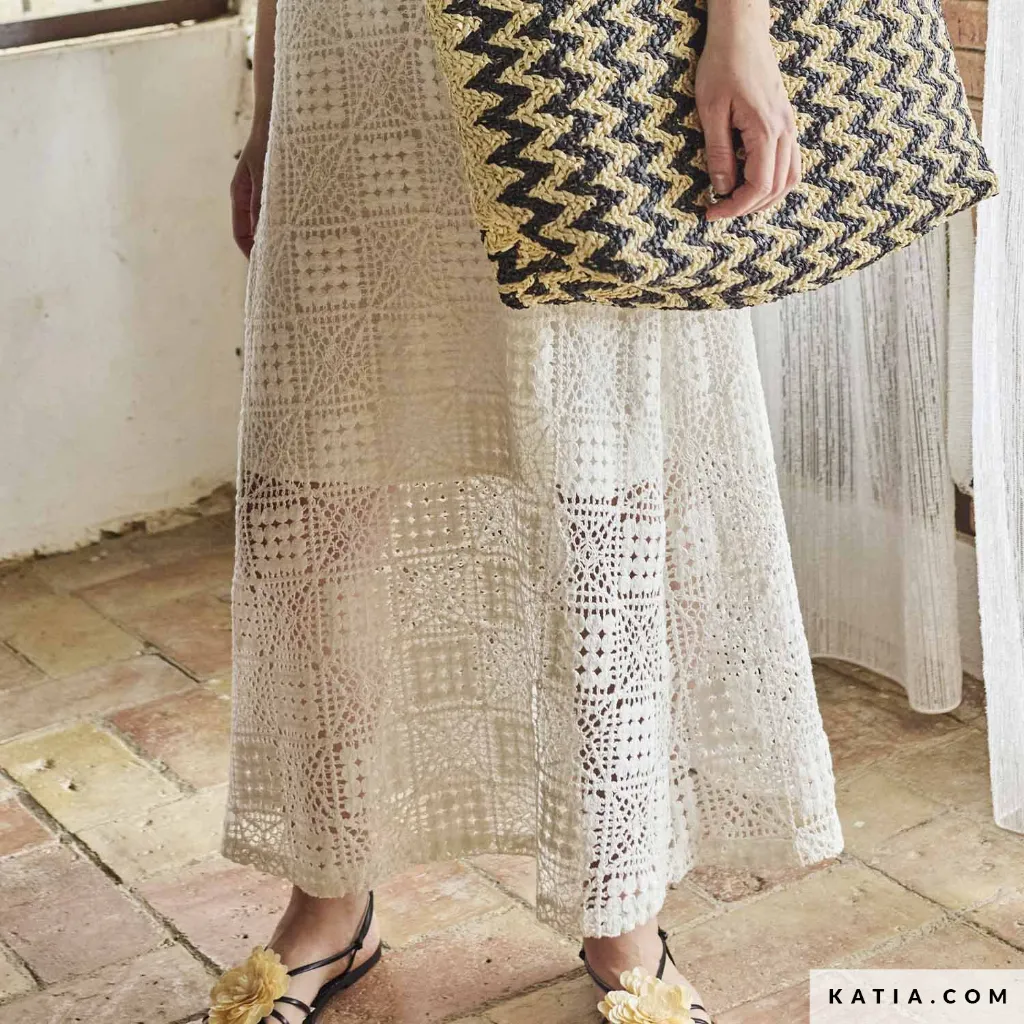 tela-de-encaje-crochet-con-diseno-cuadrado-2308-2-04-katia-g.webp