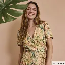 tela-de-viscosa-ecovero-con-estampado-tropical-2078-48-02-katia-n.webp